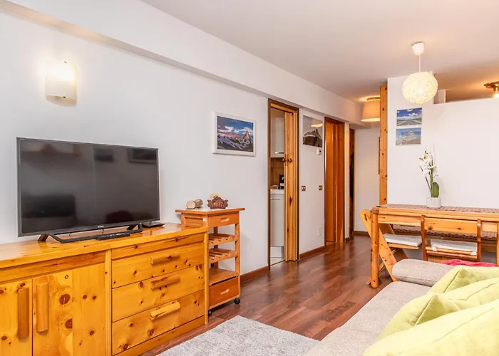 Cervinia Alpine Just Steps From The Slopes ברויל-קרוויניה