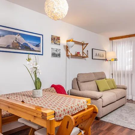 Cervinia Alpine Just Steps From The Slopes