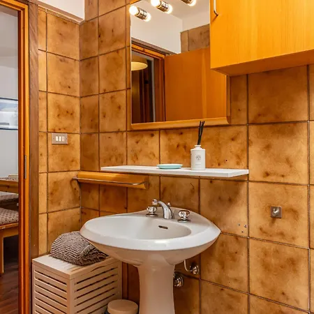 Cervinia Alpine Just Steps From The Slopes