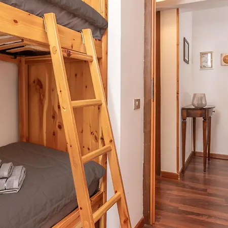 Cervinia Alpine Just Steps From The Slopes Apartment *