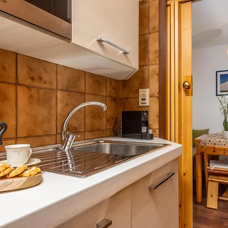 Cervinia Alpine Just Steps From The Slopes Appartement *