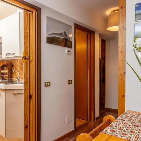 アパート Cervinia Alpine Just Steps From The Slopes *