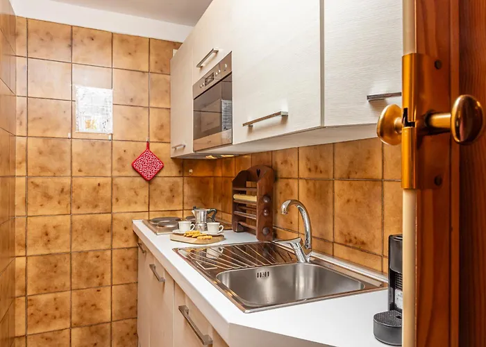 Cervinia Alpine Just Steps From The Slopes * Breuil-Cervinia