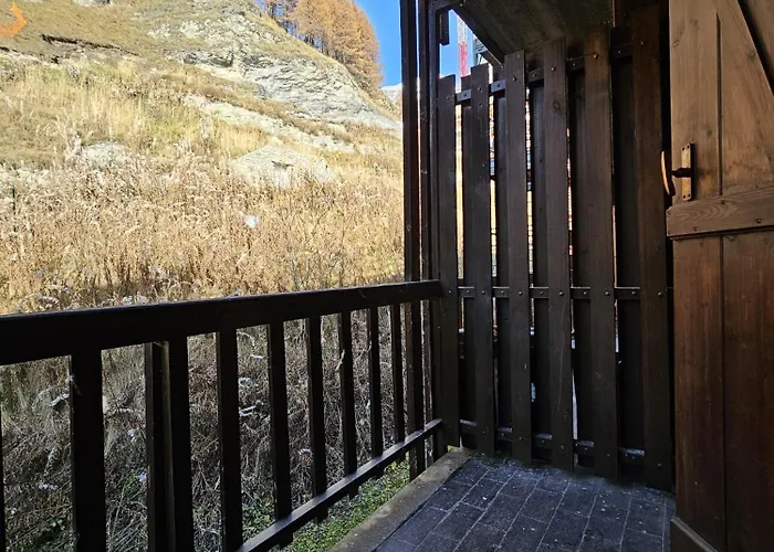 Cervinia Alpine Just Steps From The Slopes